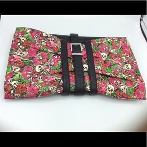 NWOT Shoe Dazzle Dia De Los Muertos purse